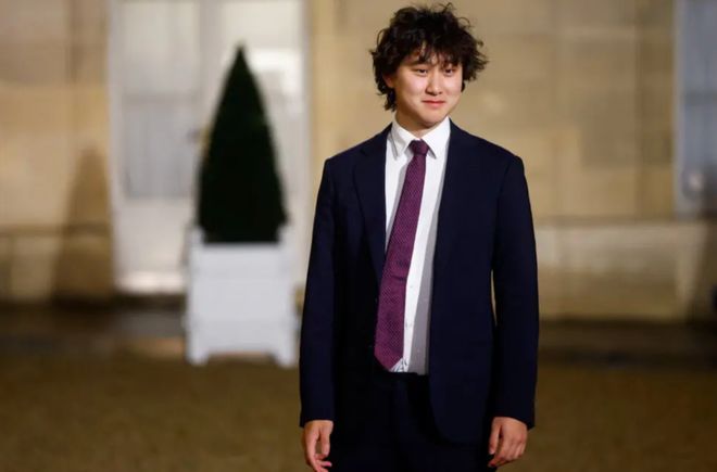 智能一拆四小扎押注硅谷华人LeCun或已出局AG真人国际网站Meta AI大洗牌！超级(图3)